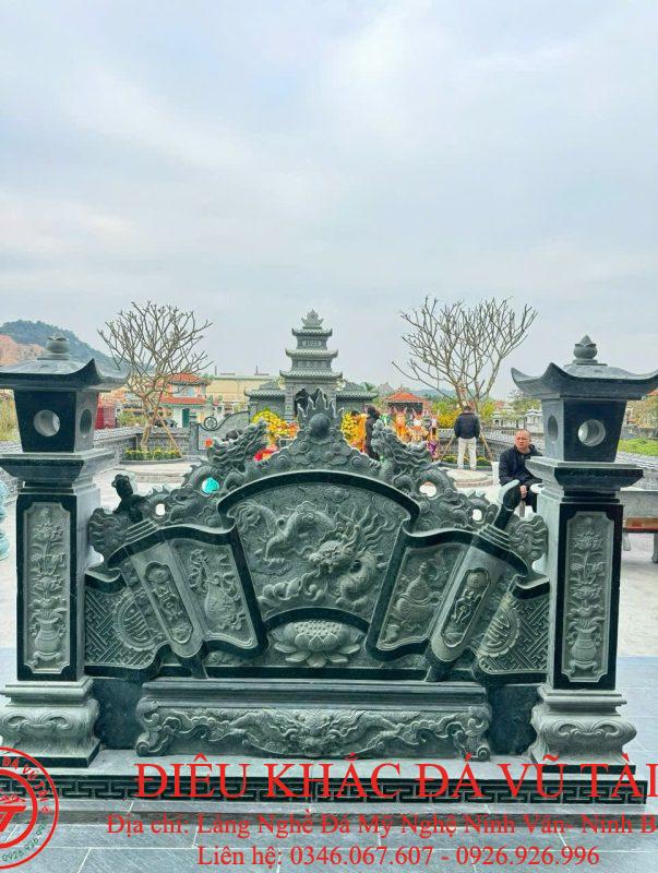 cuốn thư đá